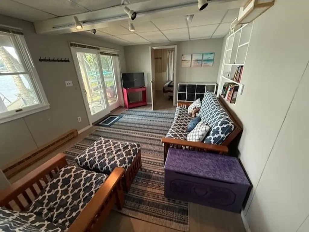 41 North Shore Road Sunapee NH 03782