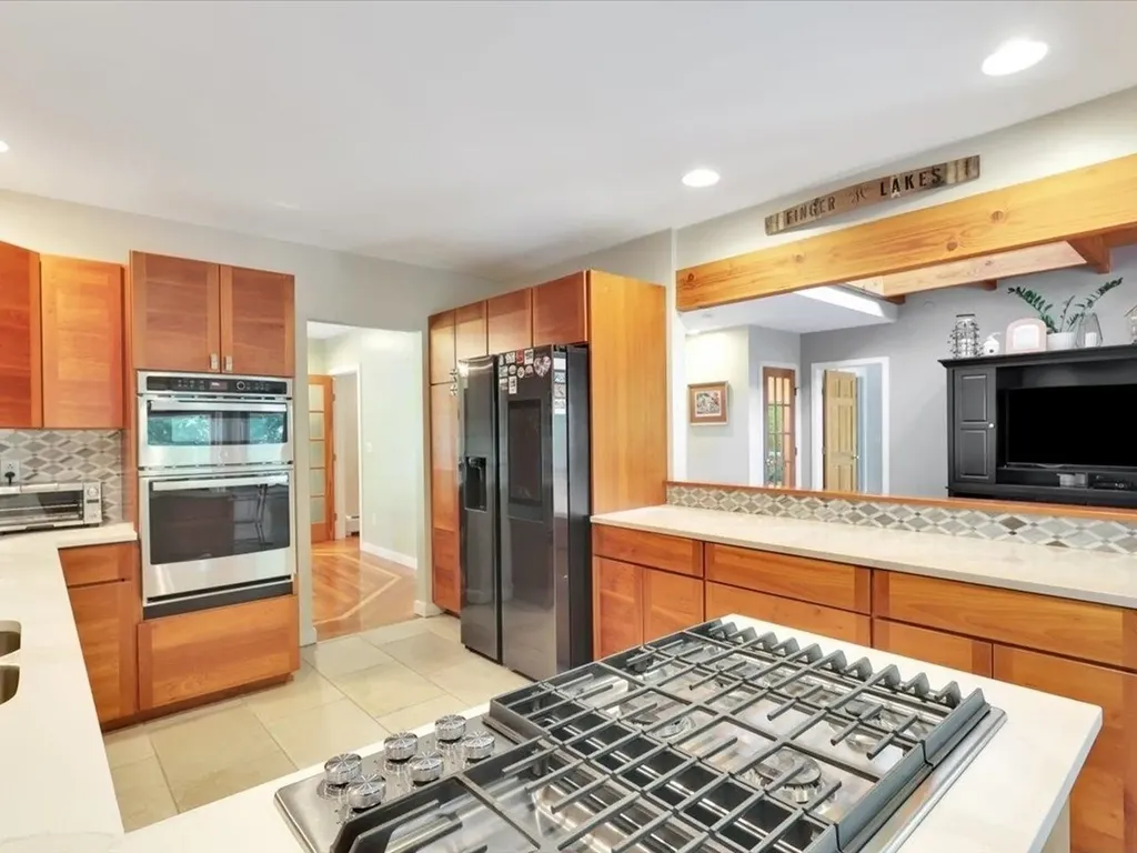 640 Round Barn Road Ferrisburgh VT 05456