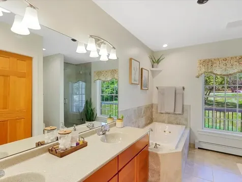 640 Round Barn Road Ferrisburgh VT 05456