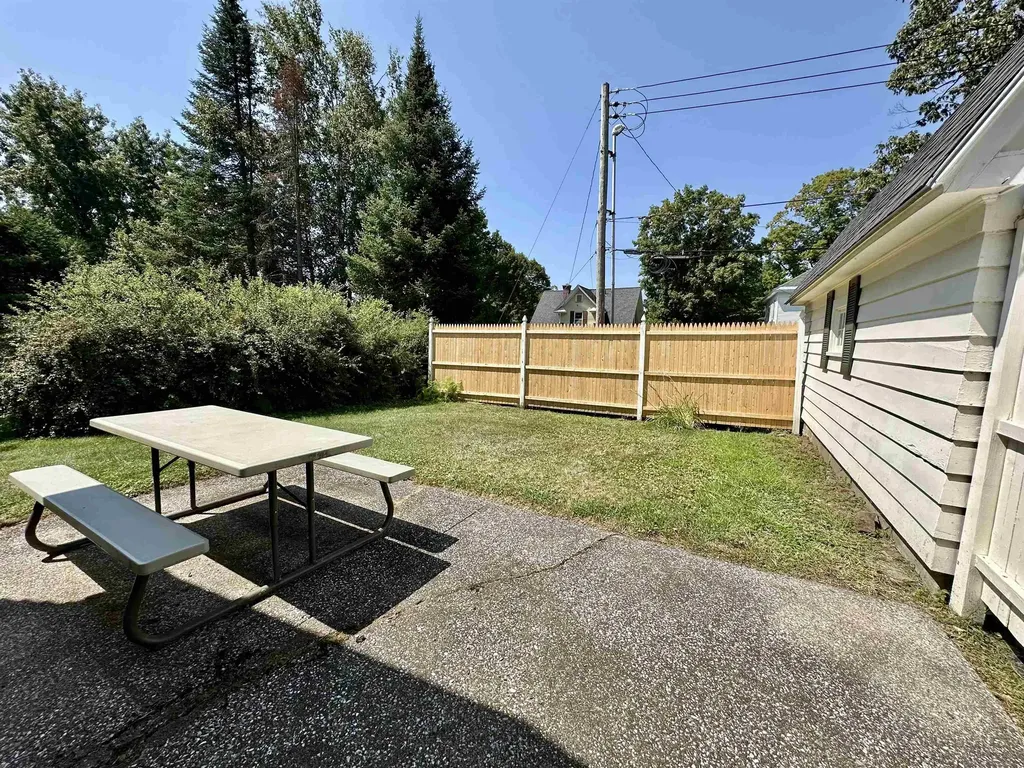 8 Berkley Terrace St. Albans City VT 05478