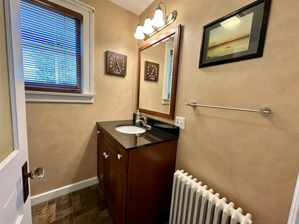 8 Berkley Terrace St. Albans City VT 05478