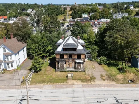 18 Elm Street Northfield NH 03276