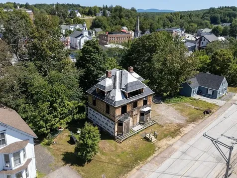 18 Elm Street Northfield NH 03276