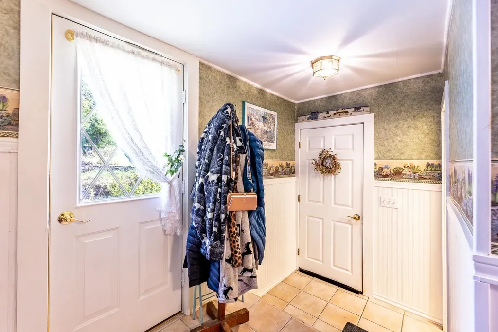 303 Woodbury Road Springfield VT 05156