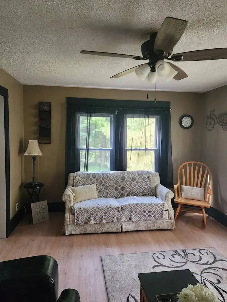 200 Berlin Road Errol NH 03579