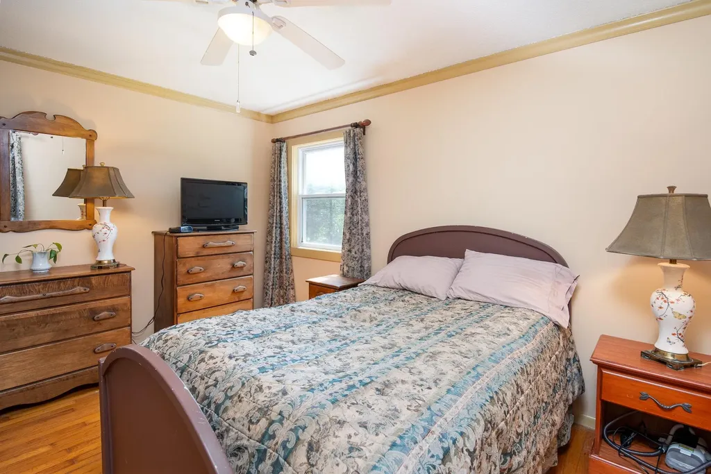 4297 Us Route 4 Mendon VT 05701