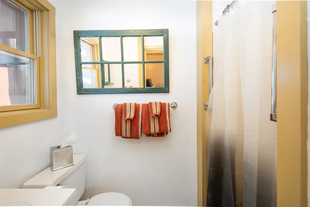 4297 Us Route 4 Mendon VT 05701