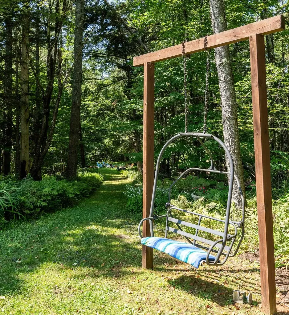 4297 Us Route 4 Mendon VT 05701