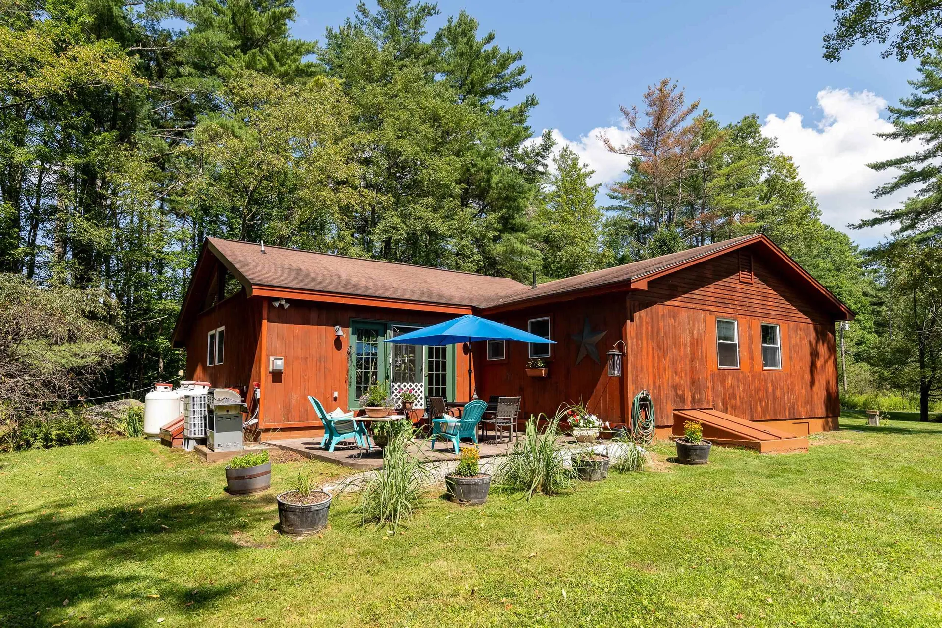 4297 Us Route 4 Mendon VT 05701