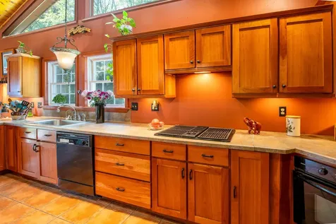 4297 Us Route 4 Mendon VT 05701