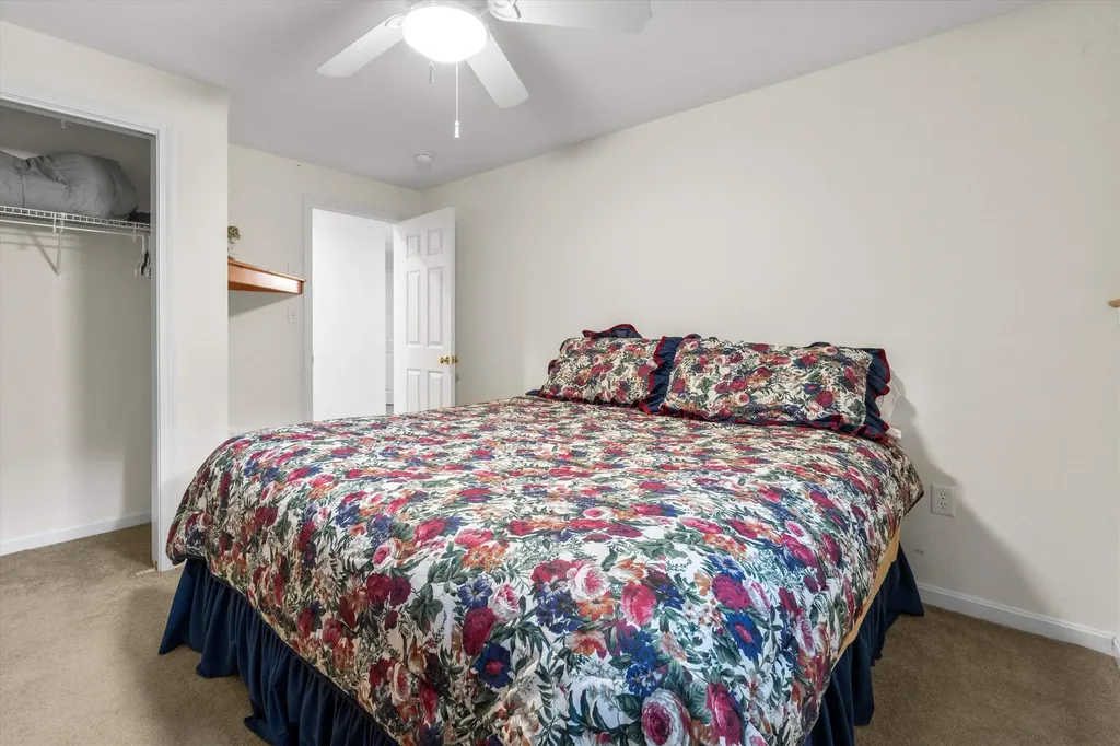 8 Panaway Drive Campton NH 03223