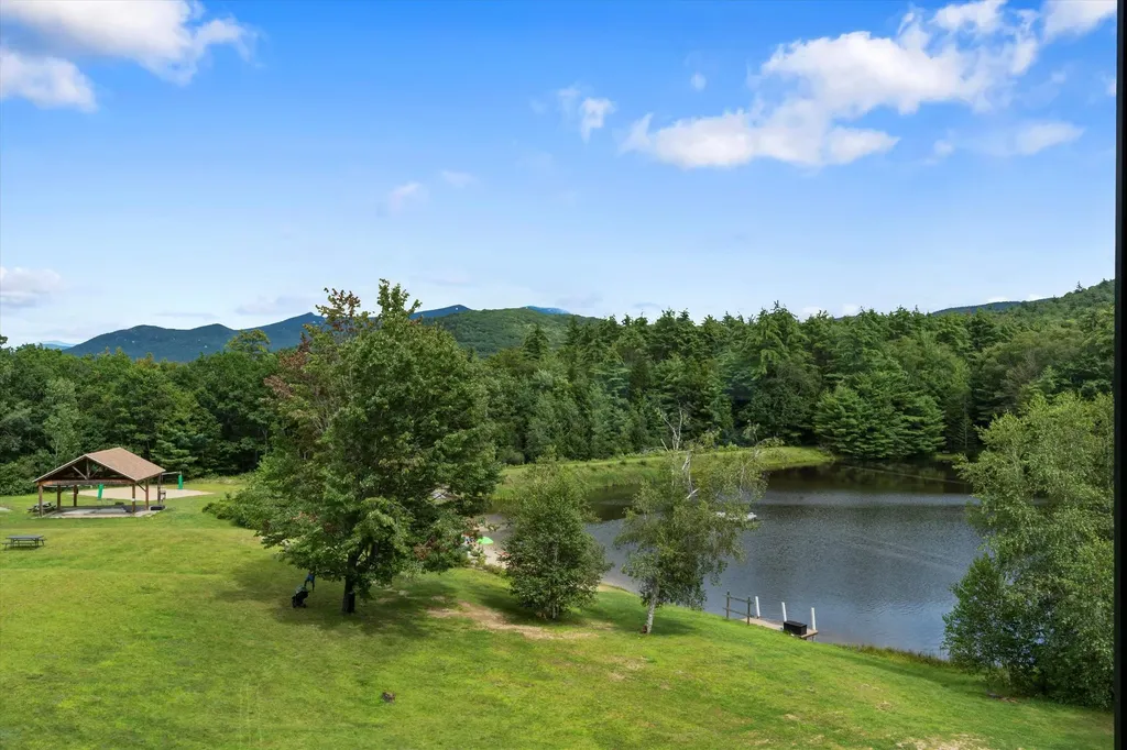 8 Panaway Drive Campton NH 03223