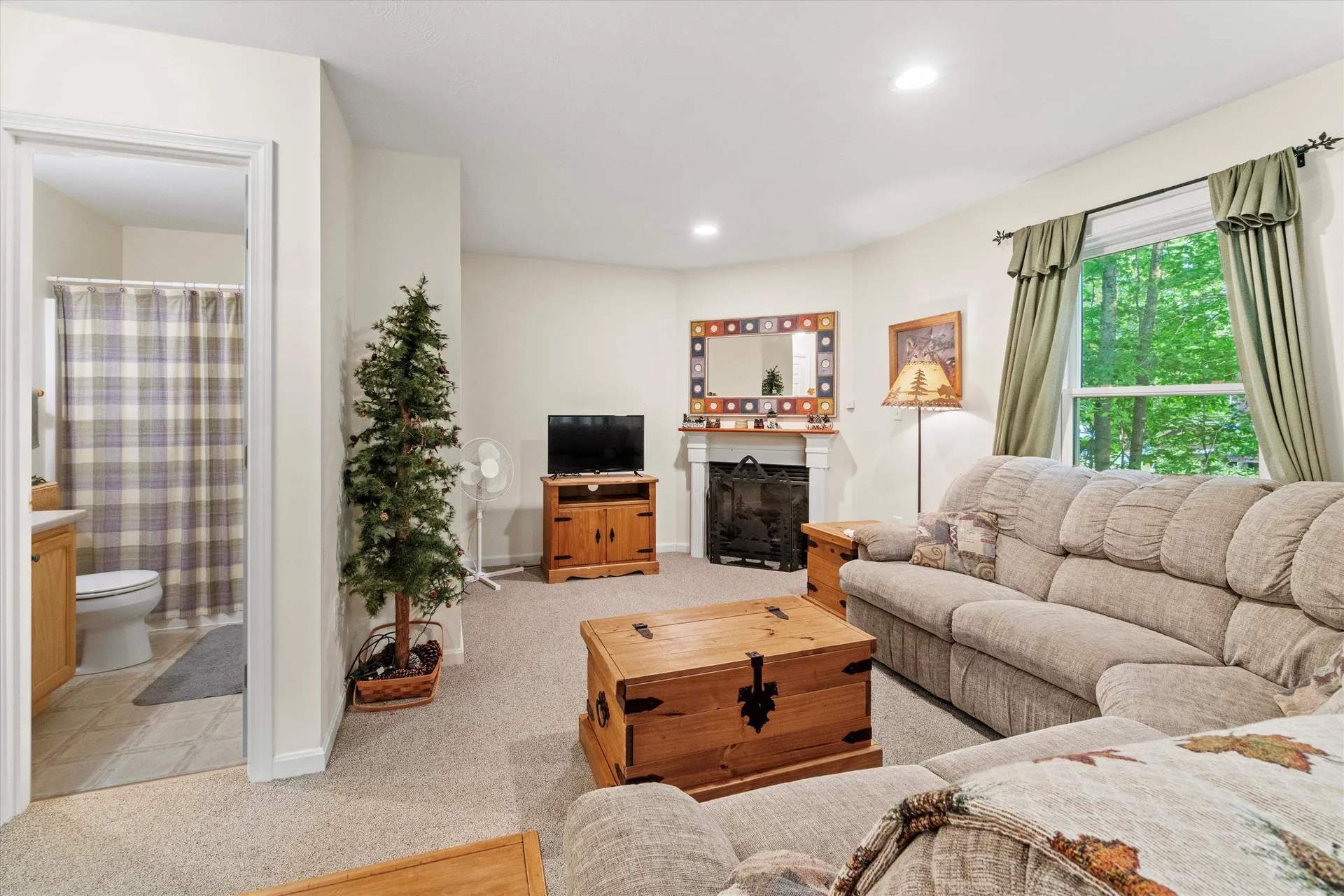 8 Panaway Drive Campton NH 03223