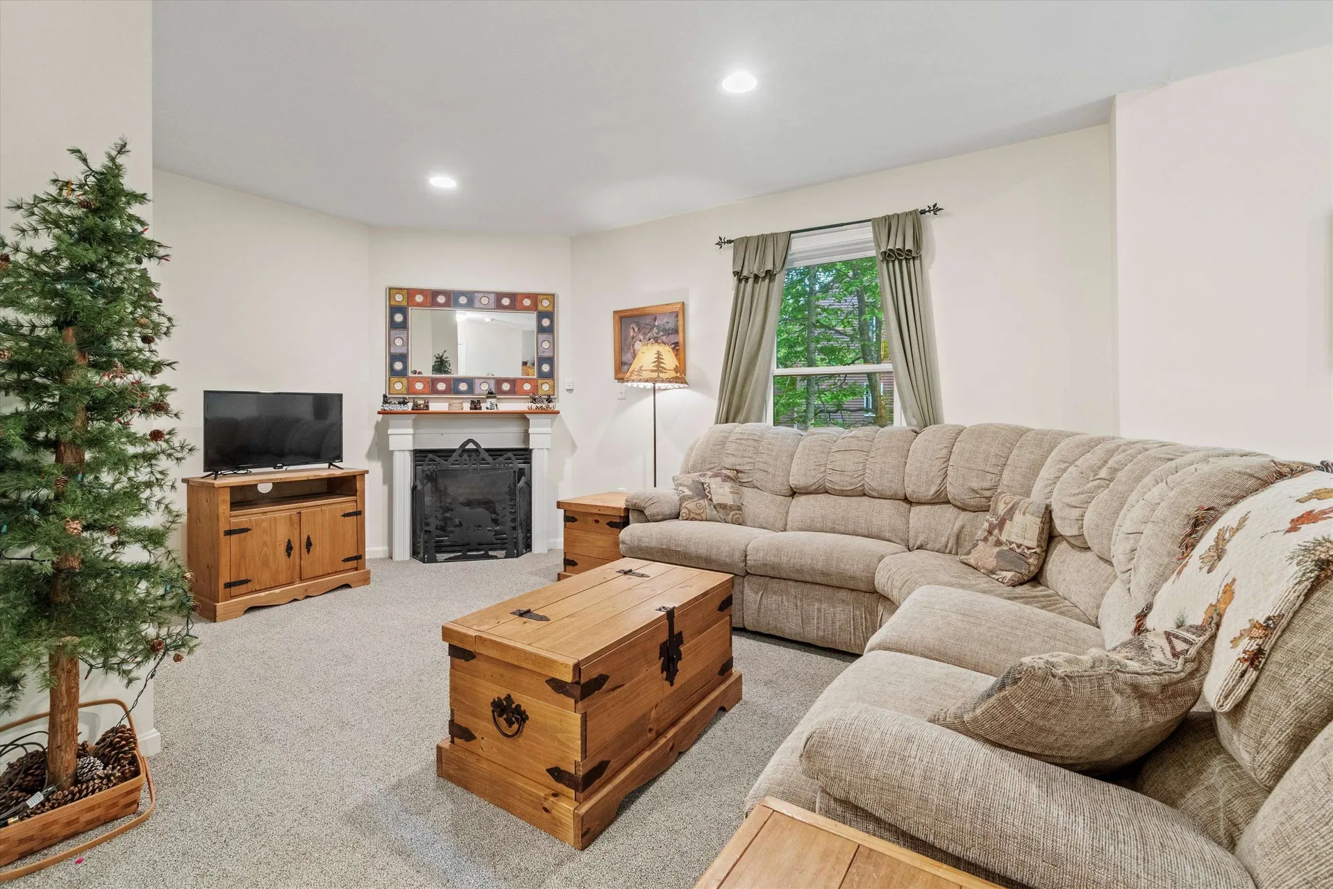 8 Panaway Drive Campton NH 03223