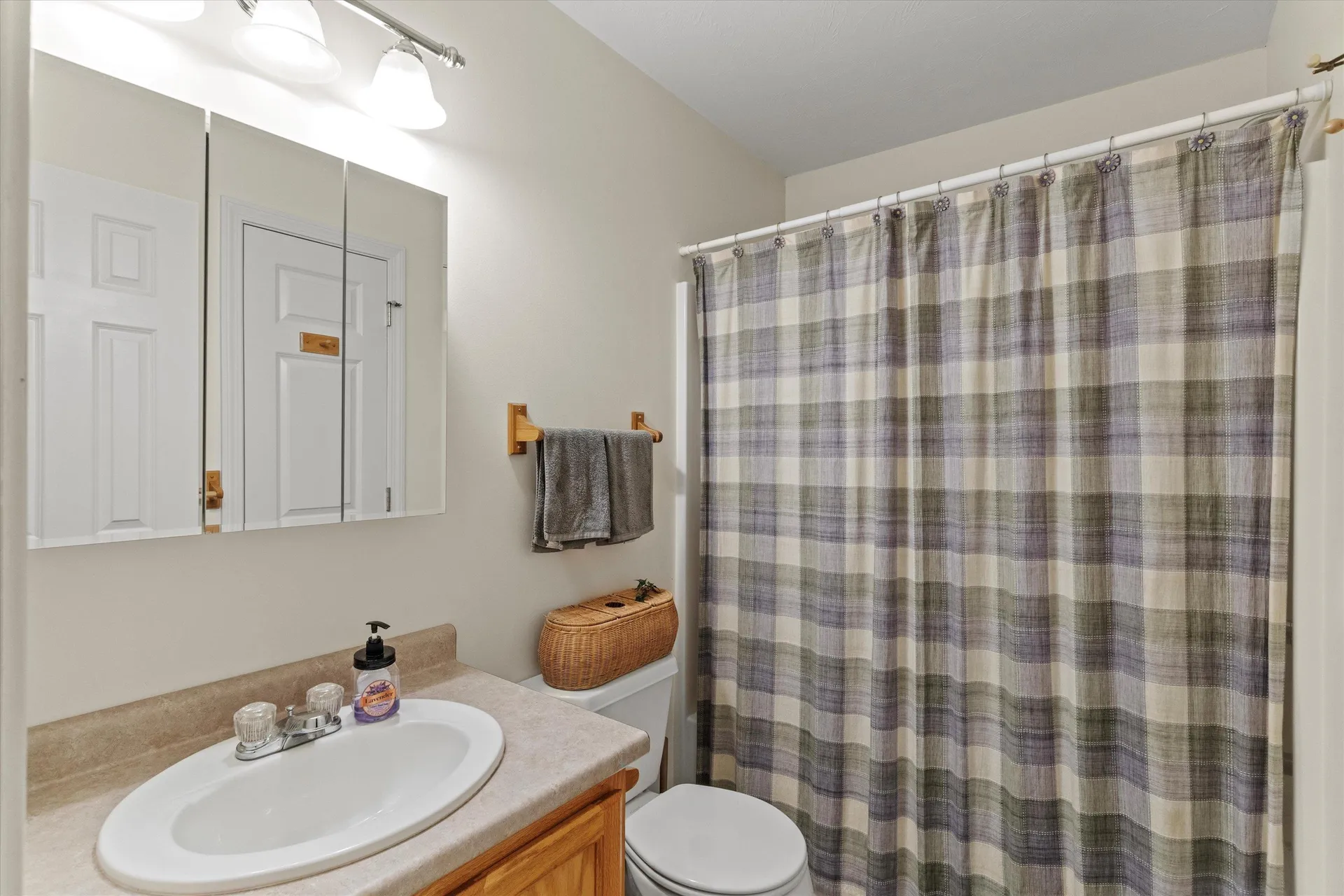 8 Panaway Drive Campton NH 03223