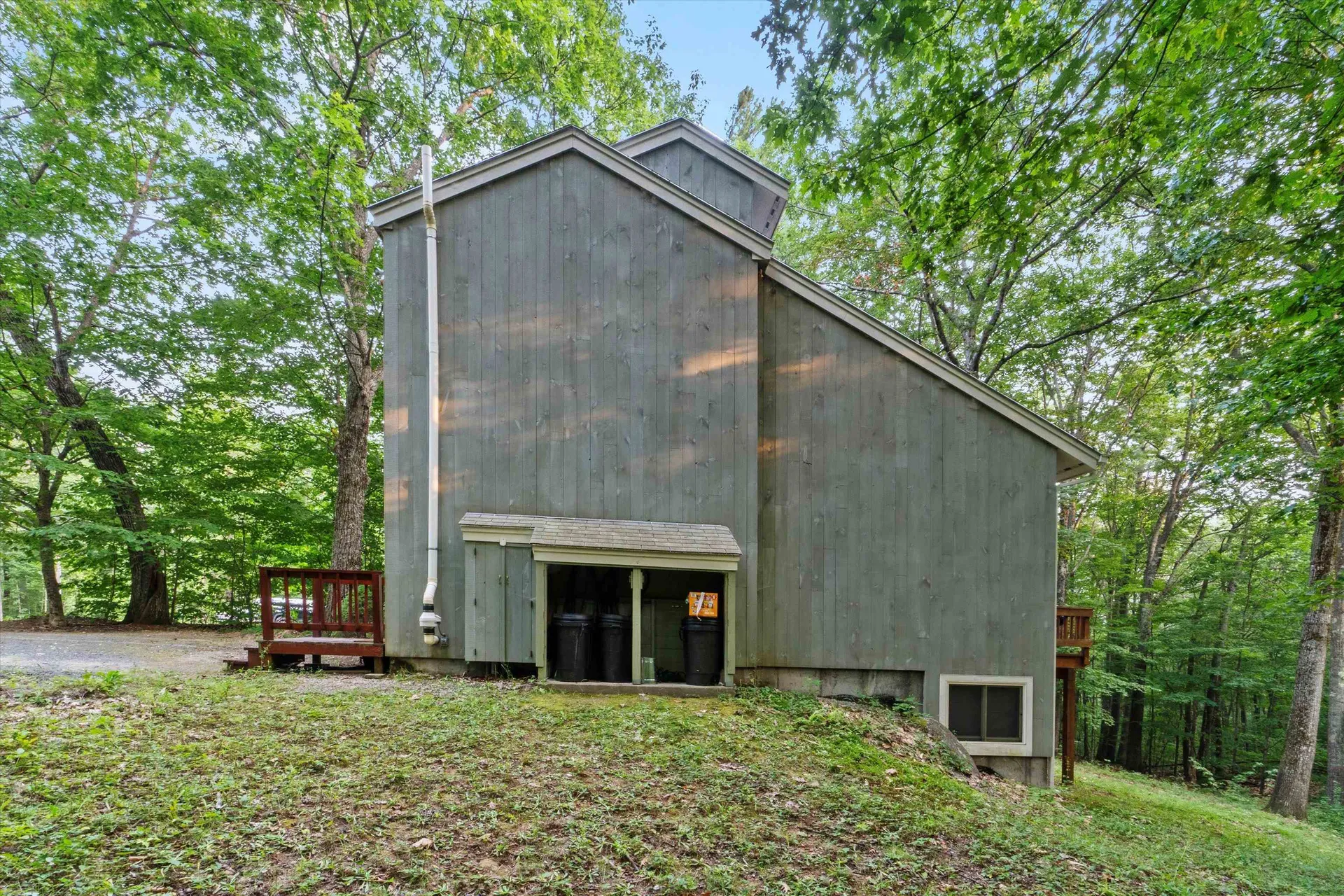 8 Panaway Drive Campton NH 03223