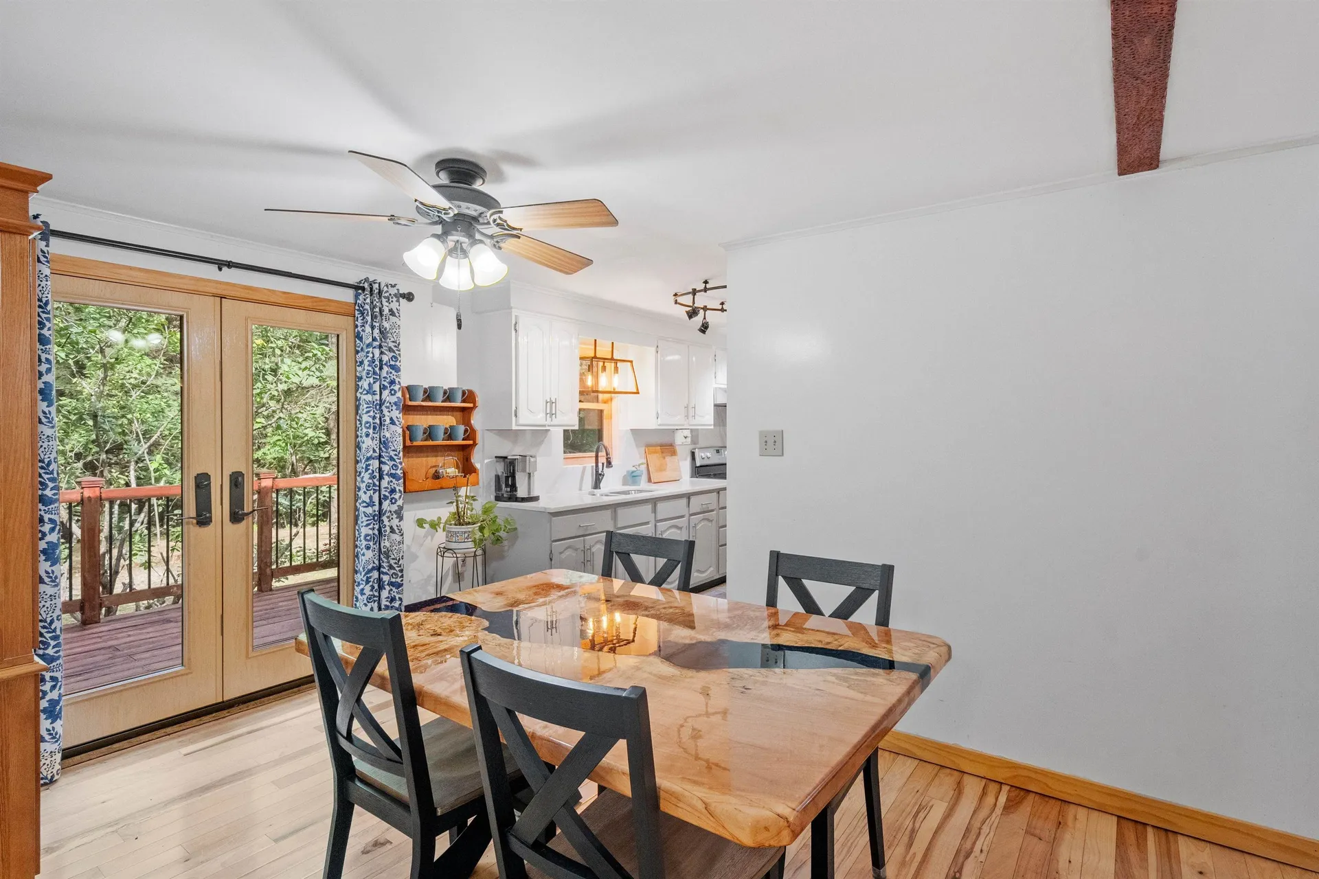 18 Bachelor Drive Alton NH 03810