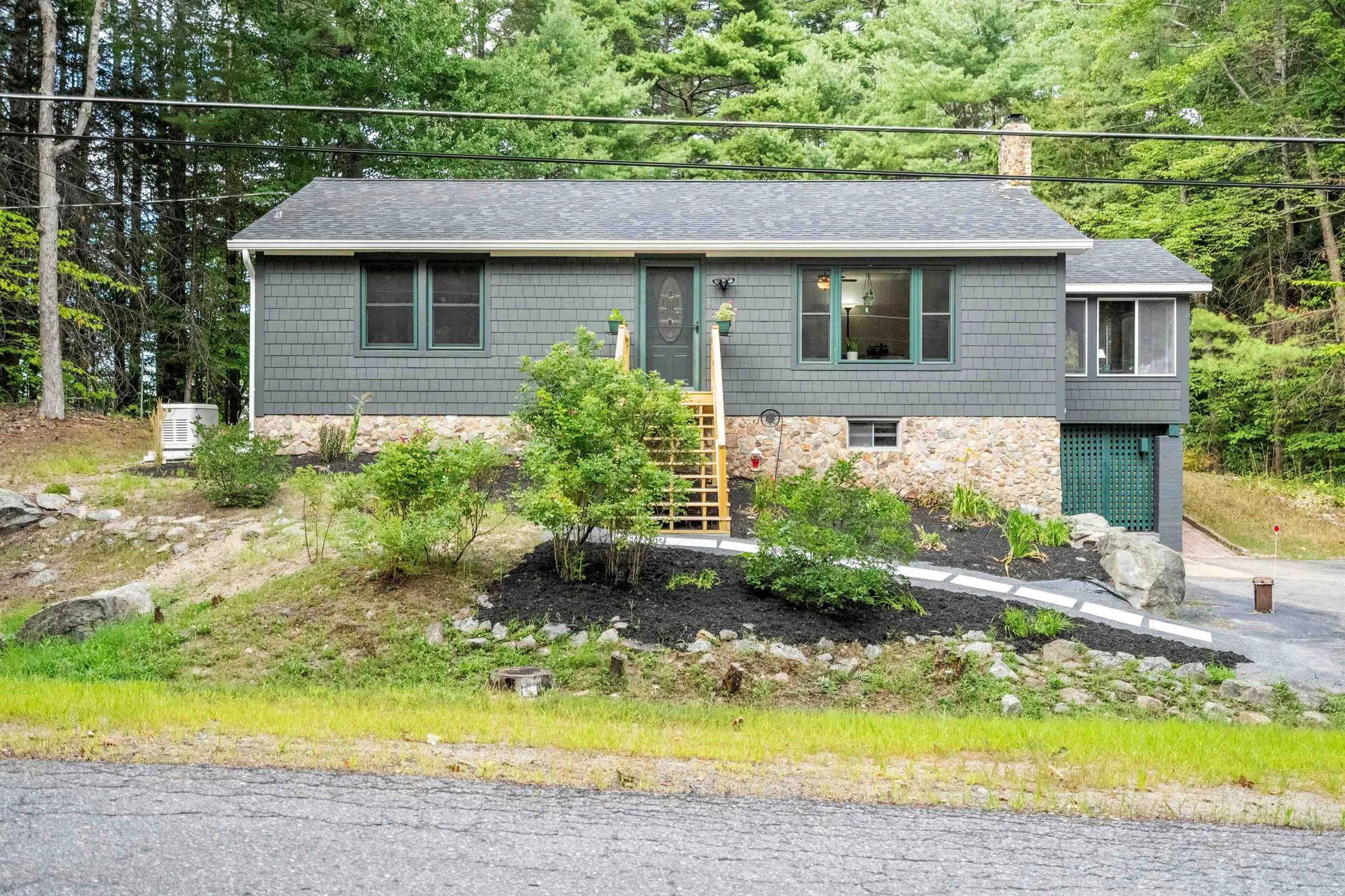 18 Bachelor Drive Alton NH 03810