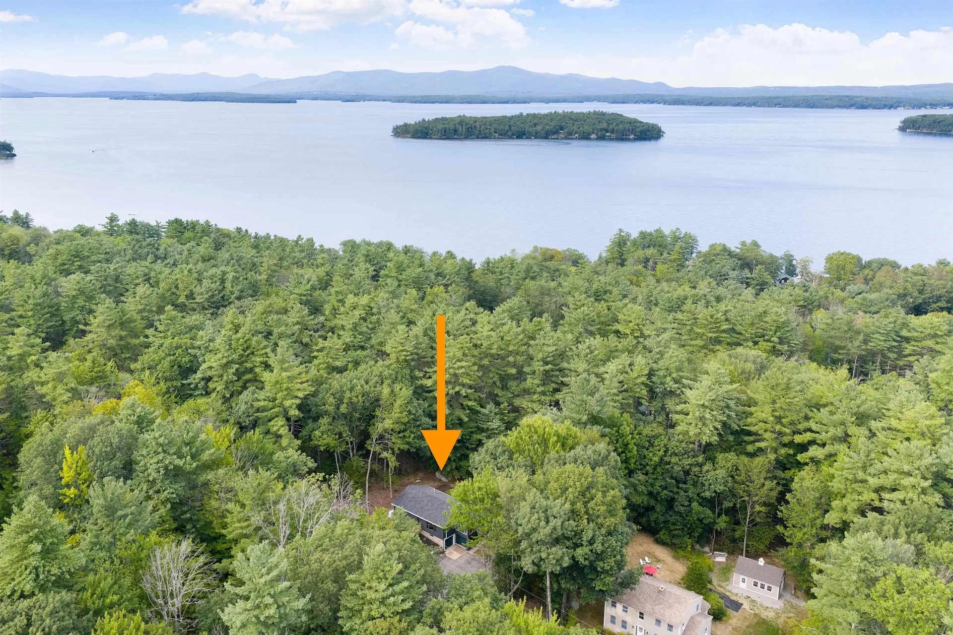 18 Bachelor Drive Alton NH 03810