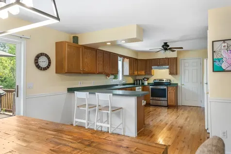 8 Meadow Lane Enfield NH 03748