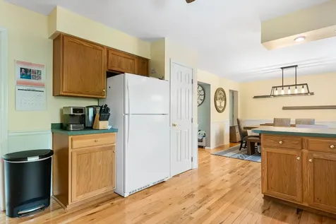 8 Meadow Lane Enfield NH 03748