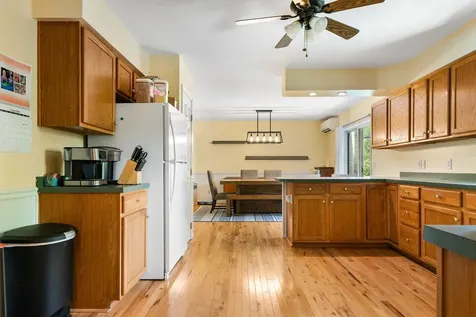 8 Meadow Lane Enfield NH 03748