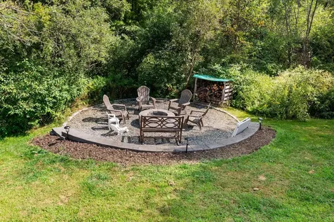 8 Meadow Lane Enfield NH 03748