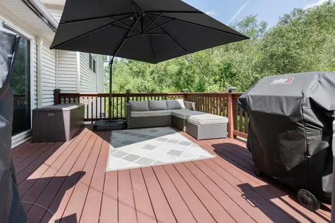 8 Meadow Lane Enfield NH 03748