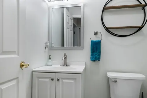 8 Meadow Lane Enfield NH 03748