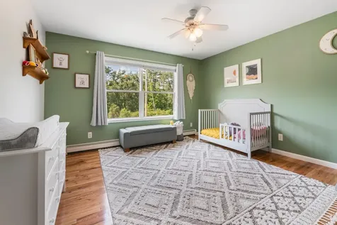 8 Meadow Lane Enfield NH 03748