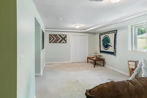 8 Meadow Lane Enfield NH 03748