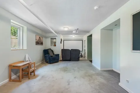 8 Meadow Lane Enfield NH 03748