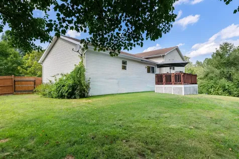 8 Meadow Lane Enfield NH 03748