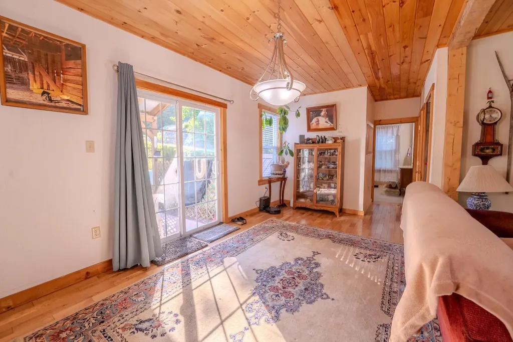 39 Ellsworth Hill Road Wentworth NH 03282