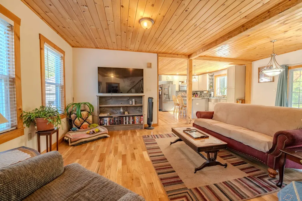 39 Ellsworth Hill Road Wentworth NH 03282