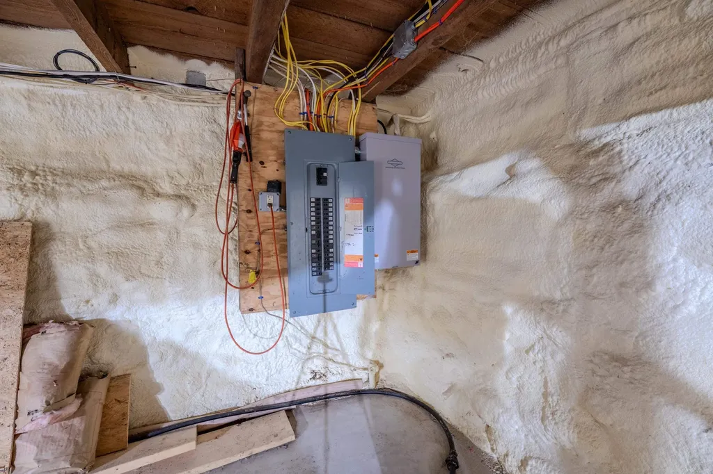 39 Ellsworth Hill Road Wentworth NH 03282