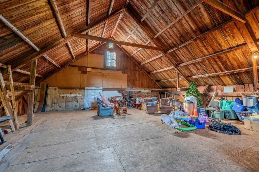 39 Ellsworth Hill Road Wentworth NH 03282