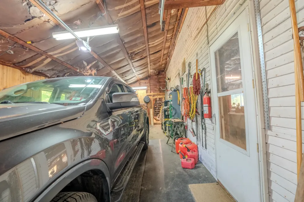 39 Ellsworth Hill Road Wentworth NH 03282