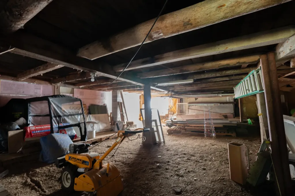 39 Ellsworth Hill Road Wentworth NH 03282