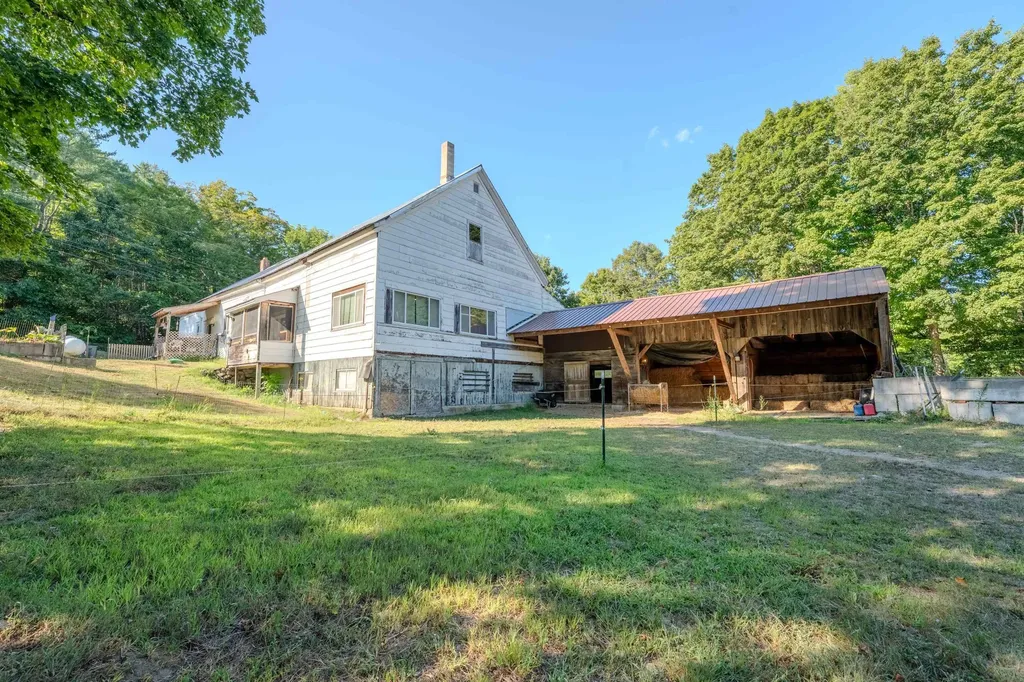 39 Ellsworth Hill Road Wentworth NH 03282