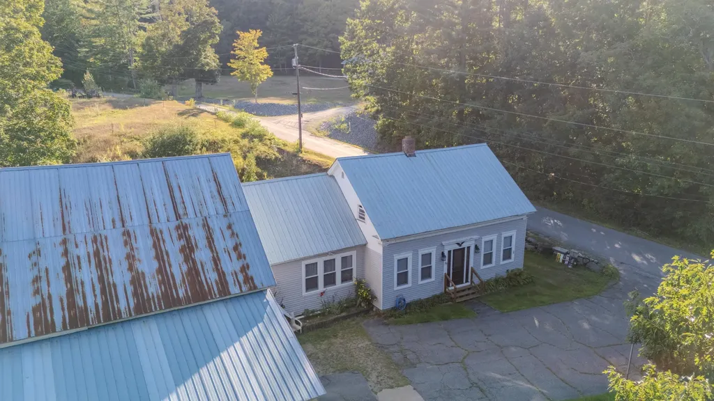 39 Ellsworth Hill Road Wentworth NH 03282