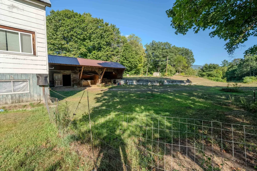 39 Ellsworth Hill Road Wentworth NH 03282