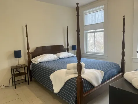 17 Lake Street Meredith NH 03253