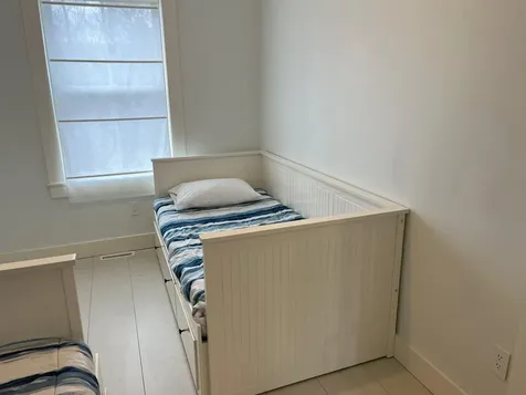 17 Lake Street Meredith NH 03253