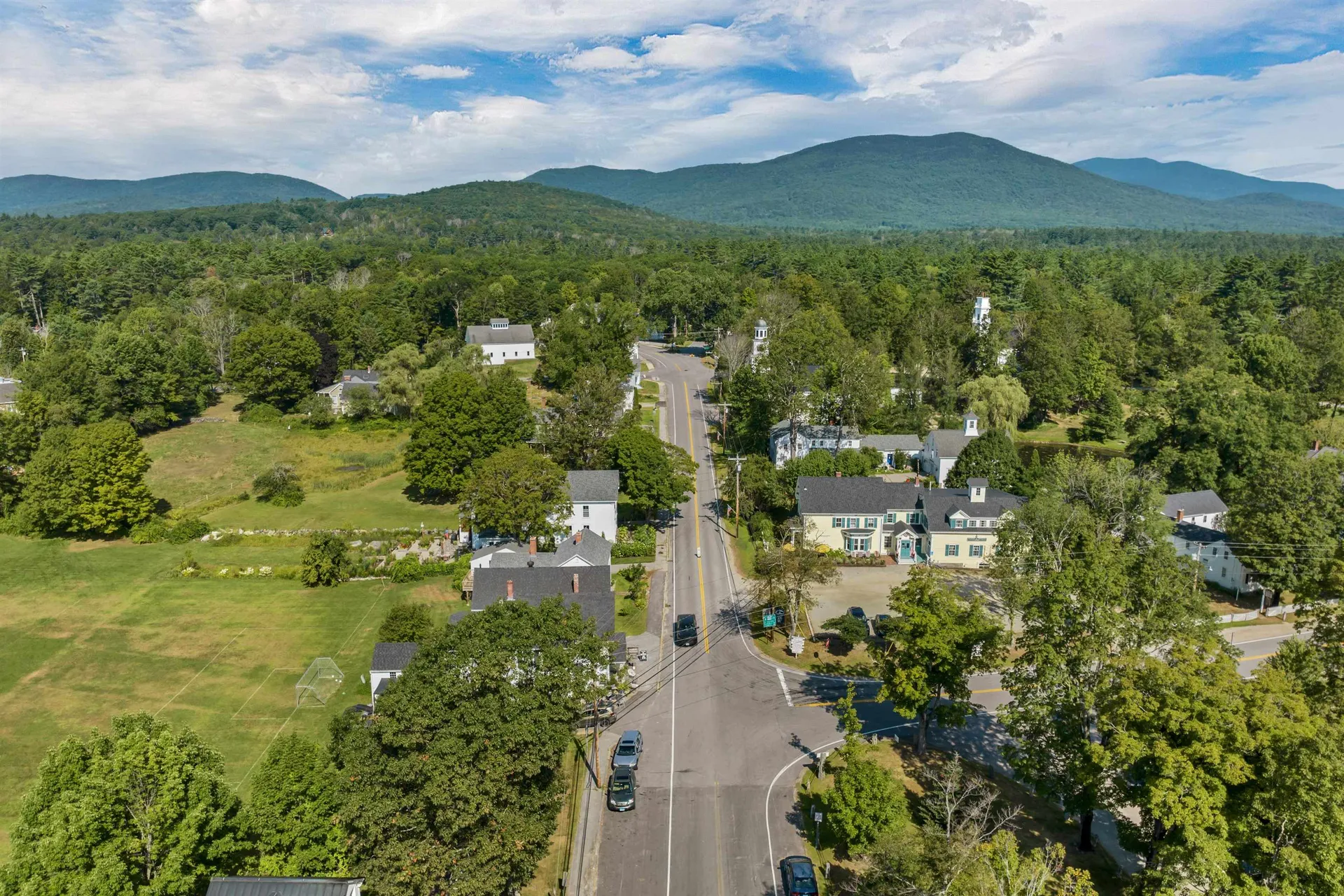 67 Skinner Street Sandwich NH 03227