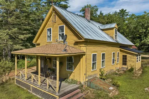 67 Skinner Street Sandwich NH 03227