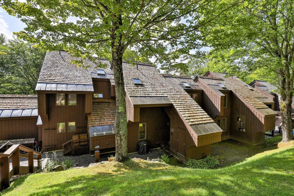 11 Blueberry Ledge Ridge Plymouth VT 05056