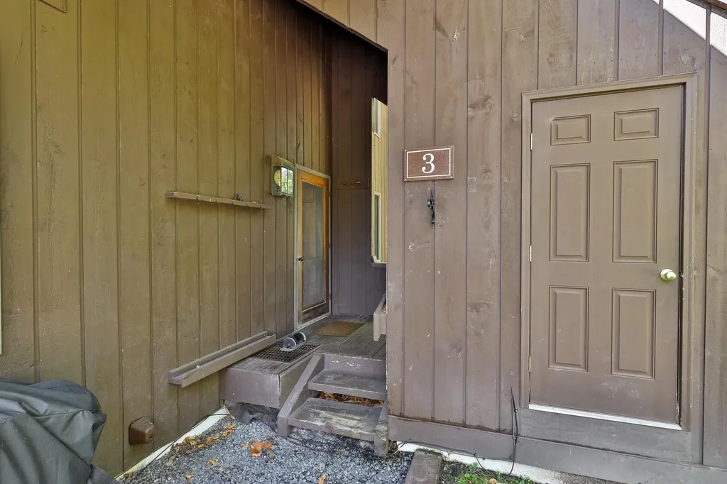 11 Blueberry Ledge Ridge Plymouth VT 05056