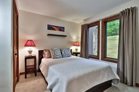 11 Blueberry Ledge Ridge Plymouth VT 05056