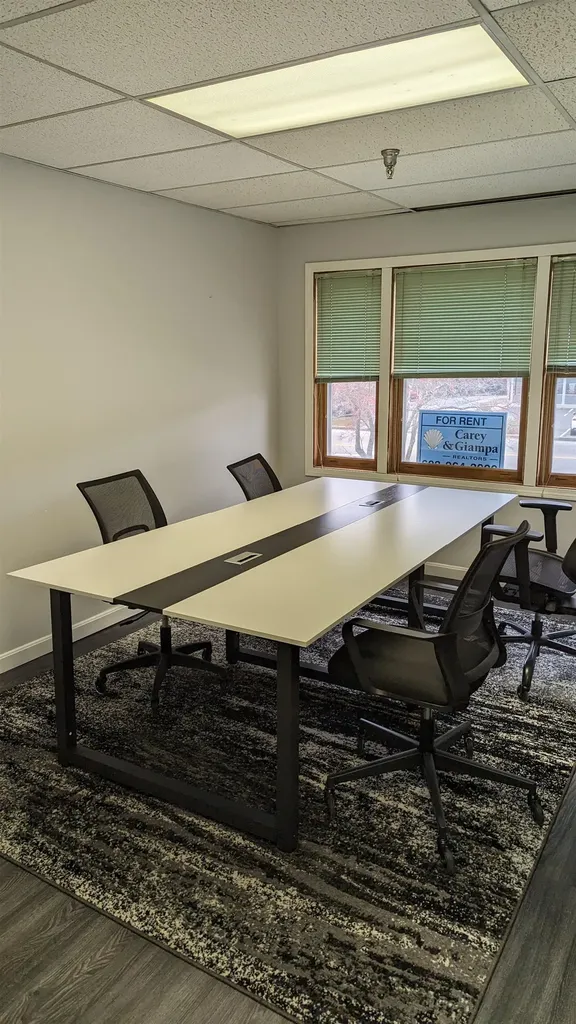 29 Lafayette Road North Hampton NH 03862